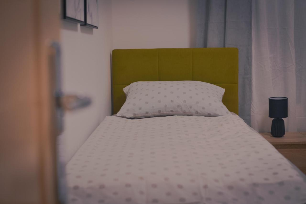 Mila Apartman Apartment Dakovo Luaran gambar