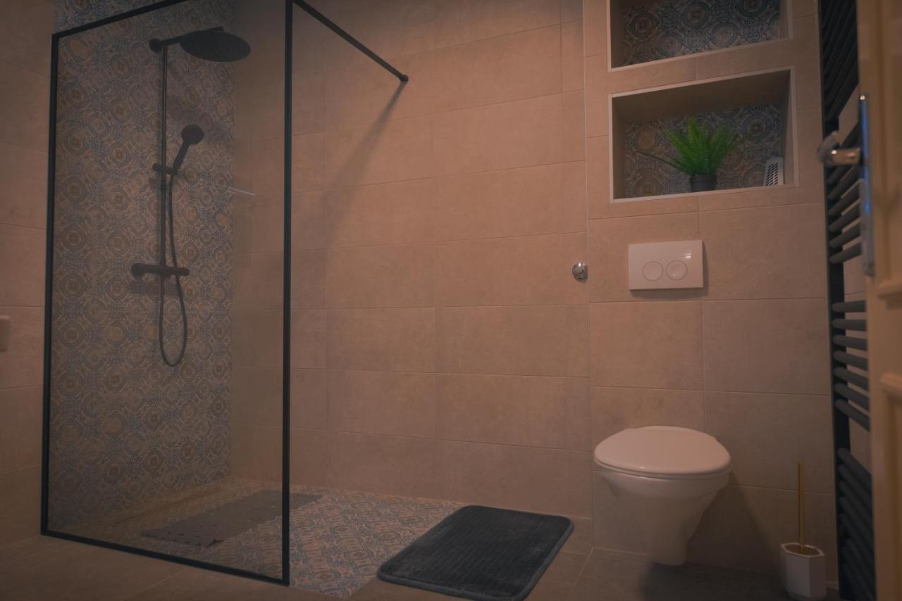 Mila Apartman Apartment Dakovo Luaran gambar